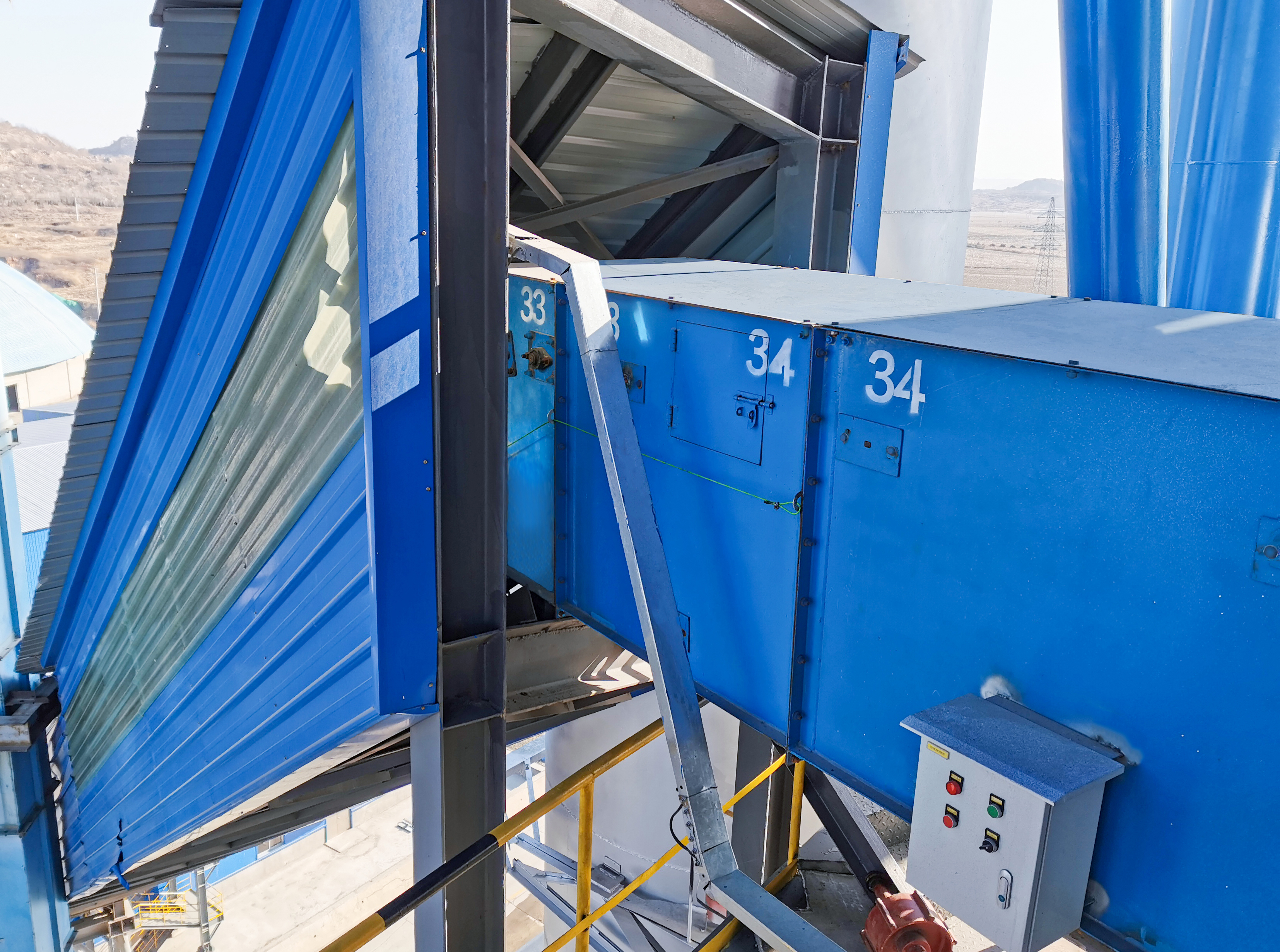  一臺大傾角皮帶機需要多少錢呢？